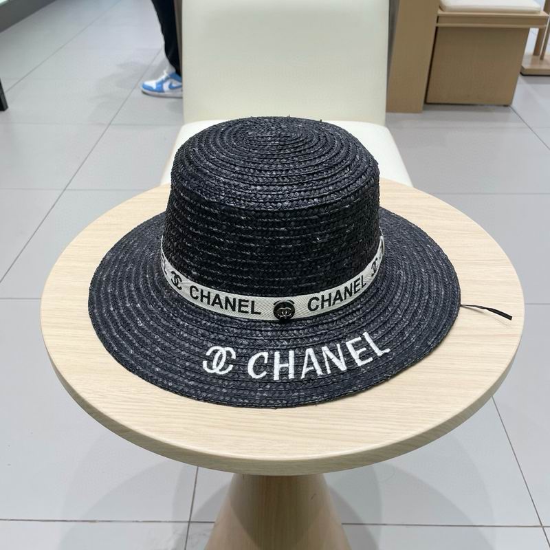 Chanel top hat 050429